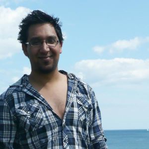 nafeez ahmed author bio picture