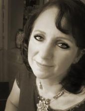 Tia Silverthorne Bach author bio