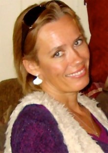 sunniva-dee author bio